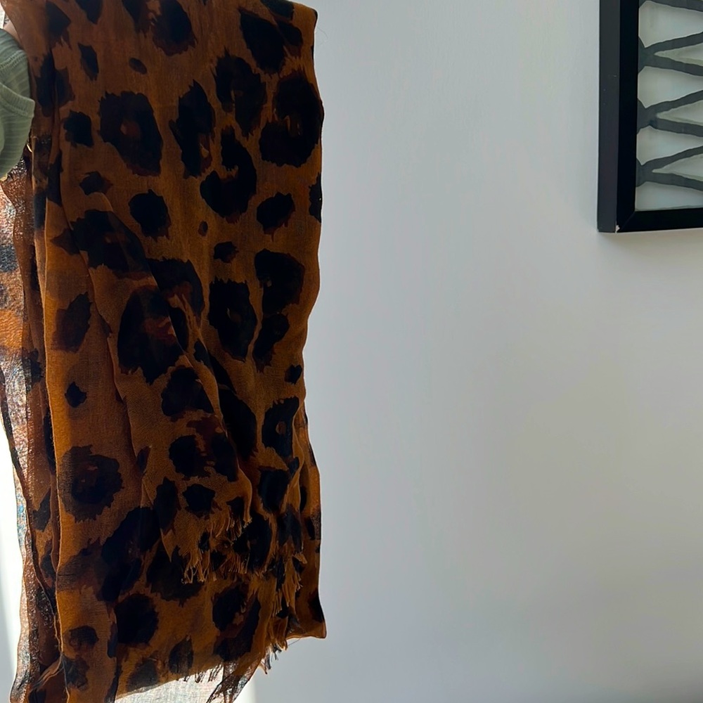 Leopard print scarf